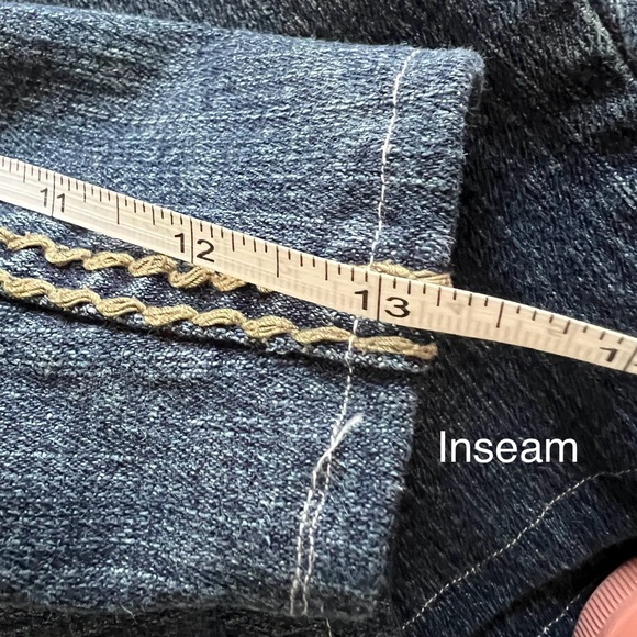 Cato Women’s Jean Shorts - Picture 12 of 12